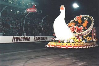 Illustration for article titled California’s Irwindale Speedway Will Close To Become A Shopping Mall In January (Updated)